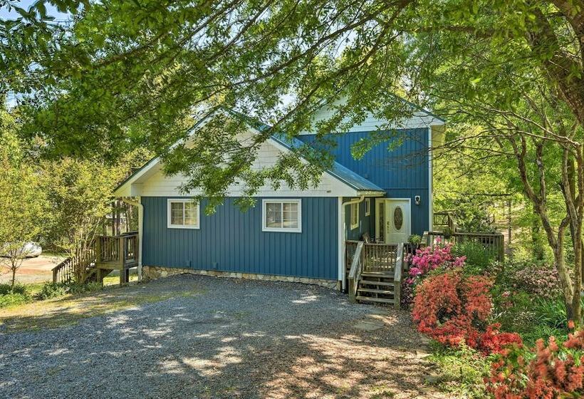 Badin Lake Cabin W/ Dock & 2 Story Boat Slip!