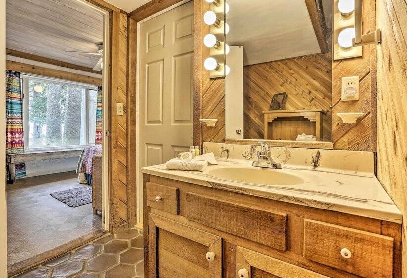 Bayfront Santa Rosa Escape Only 5 Miles To Beach!