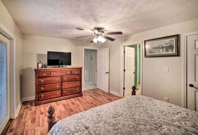 Benton House W/ Grill, Private Dock & Lake Access!