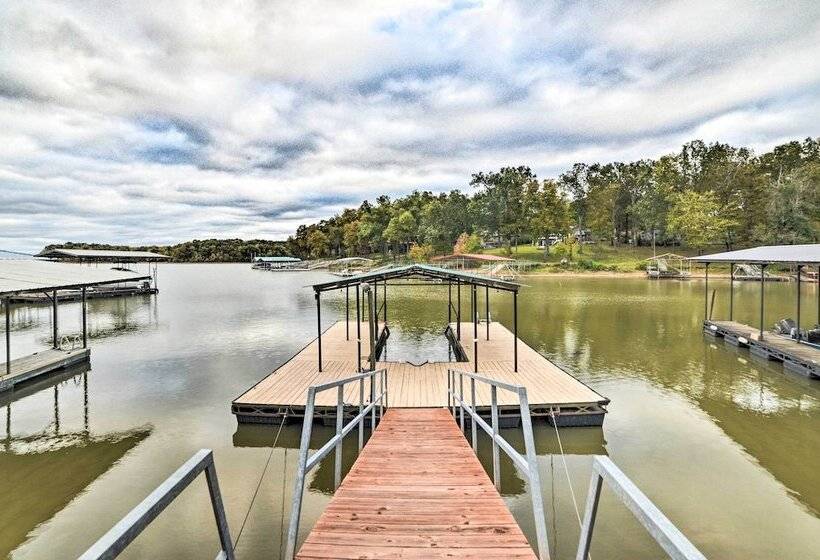 Benton House W/ Grill, Private Dock & Lake Access!