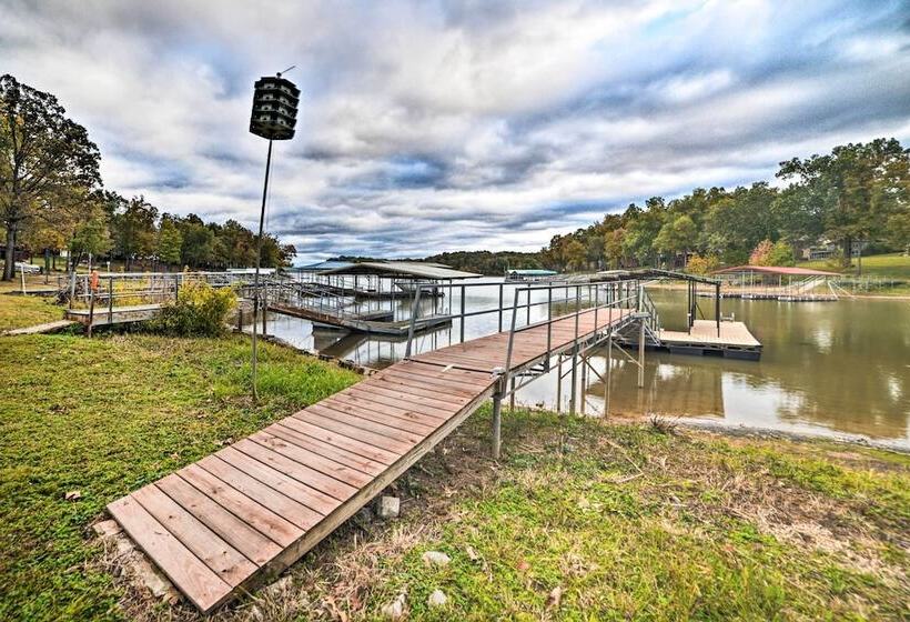 Benton House W/ Grill, Private Dock & Lake Access!