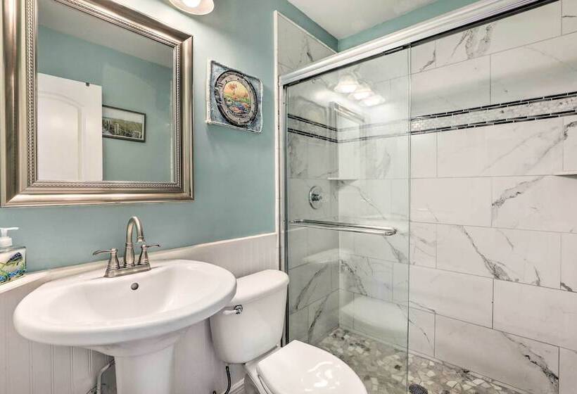 Bradenton Home W/ Beautiful Yard: 4 Mi To Downtown