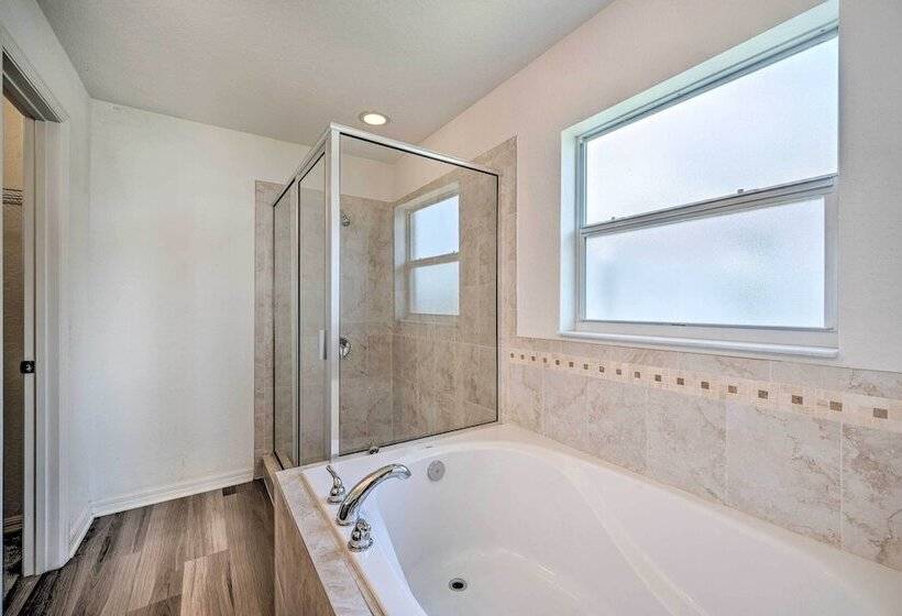 Bright Cypress Gardens Home Near Legoland!