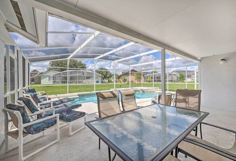 Pool + Game Room, 5 Mi To Disney: Kissimmee Home!