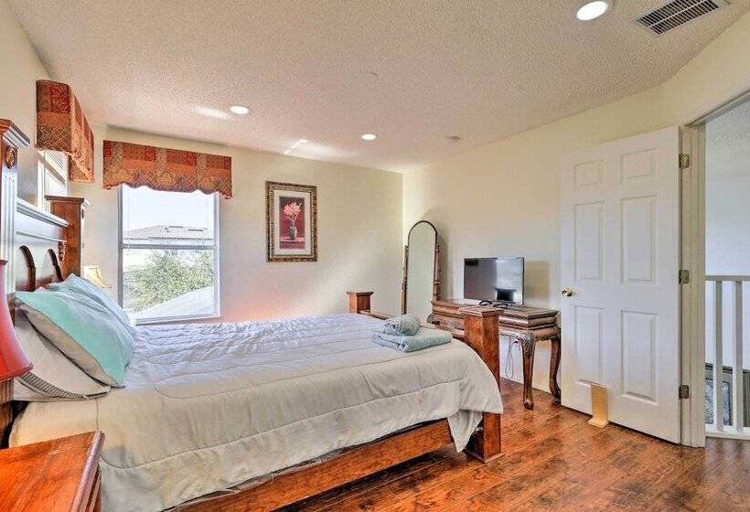 Kissimmee Home W/ Pool < 9 Mi To Disney World!
