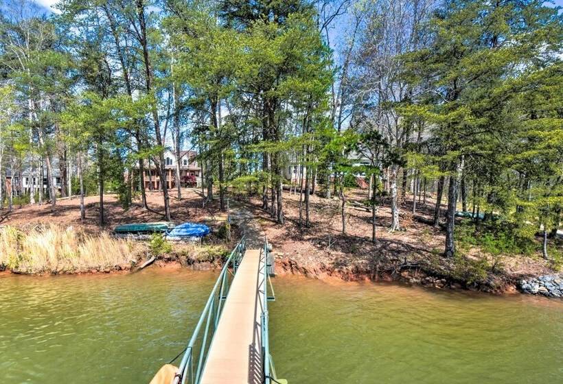 Bright Oasis On Lake Hartwell W/ Boat Dock!