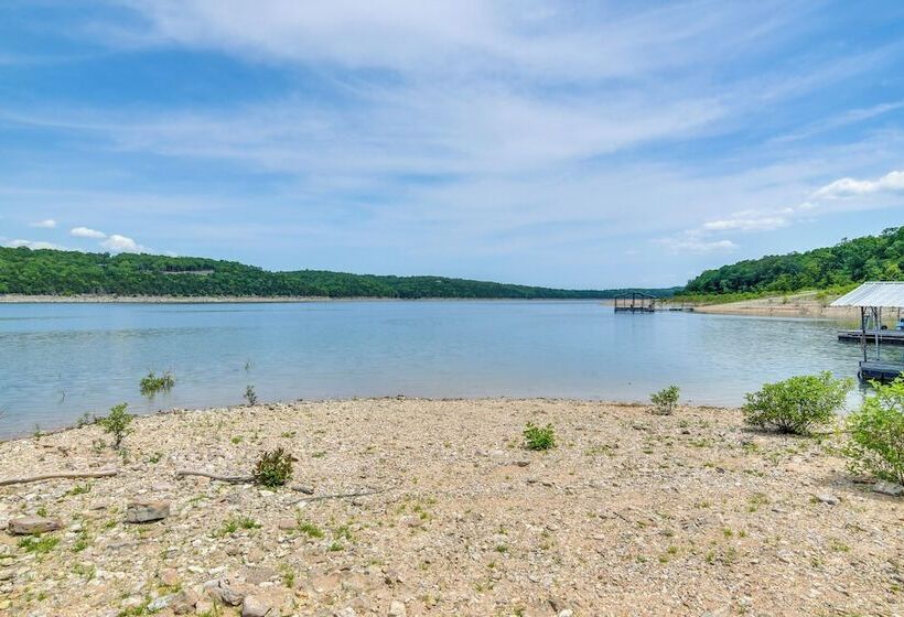 Bull Shoals Lake Home W/ Porch   Steps To Water!