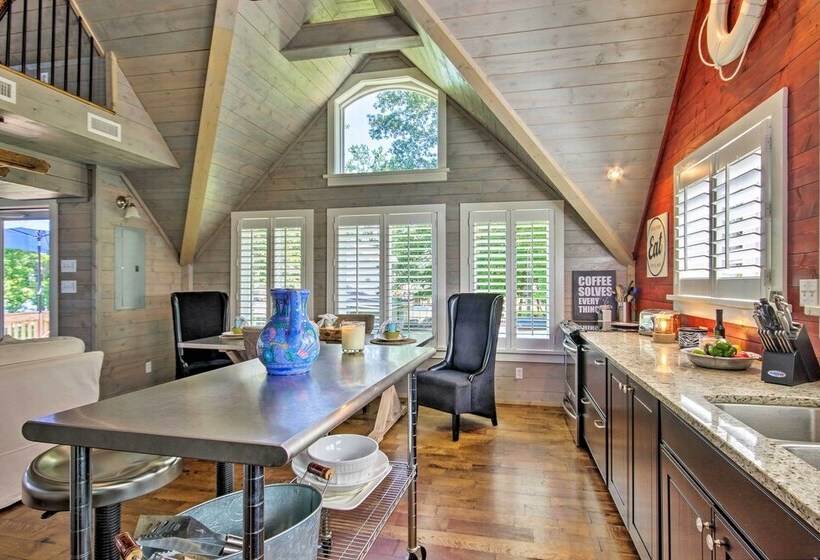 Camden Home On Lake Wateree W/ Boat Dock!