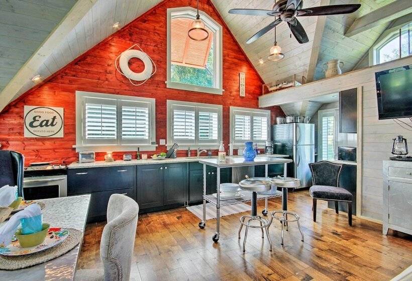 Camden Home On Lake Wateree W/ Boat Dock!