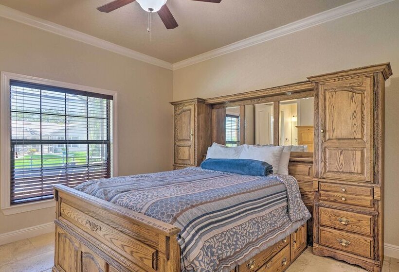 Private Pool & Grill: Canalfront Cape Coral Home