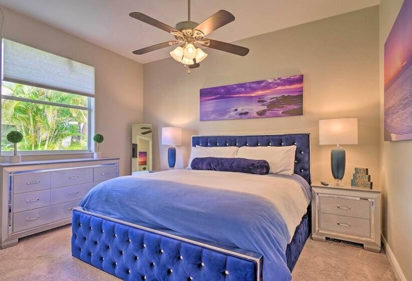 Canalfront Pool & Hot Tub: Home In Cape Coral