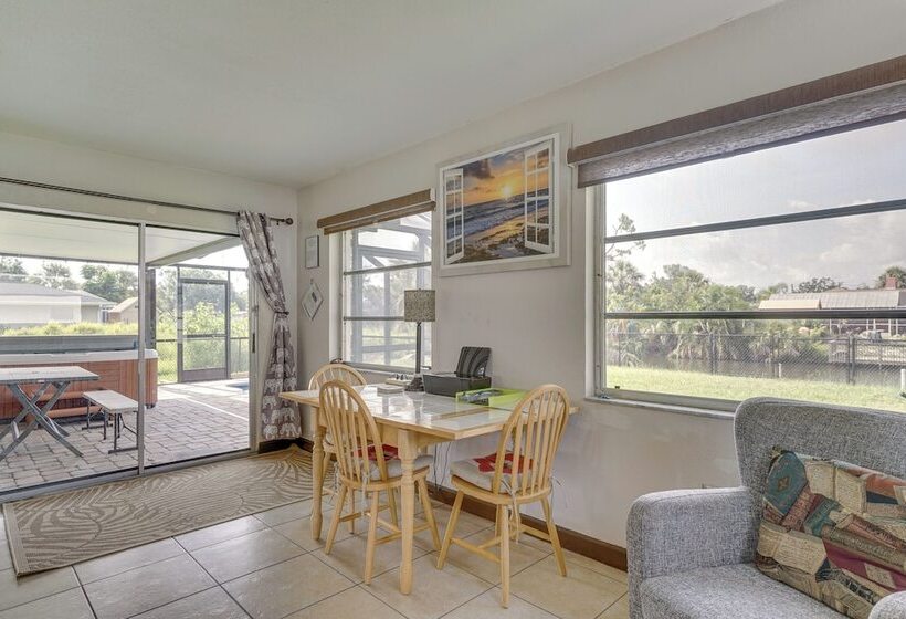 Canalfront Retreat W/ Heated Pool & Hot Tub!