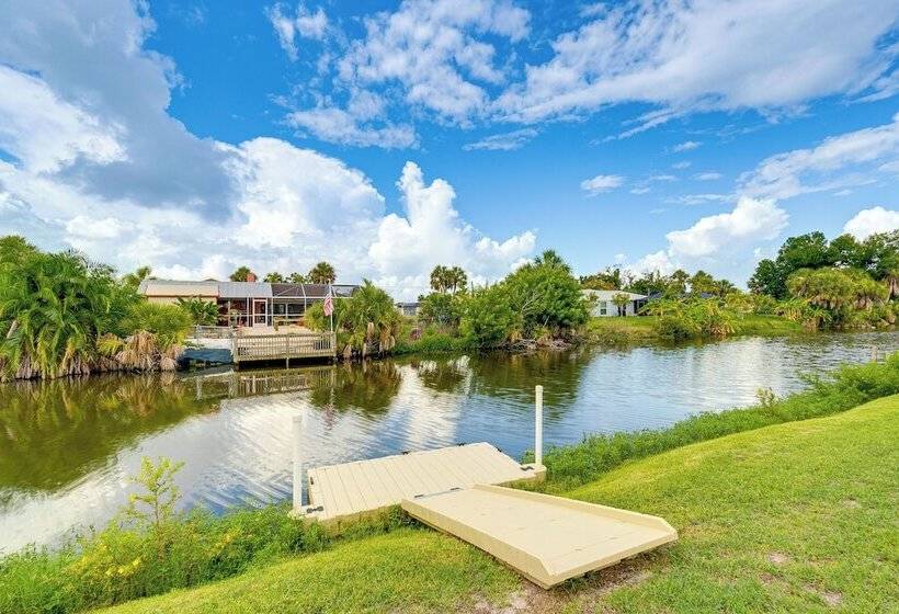 Canalfront Retreat W/ Heated Pool & Hot Tub!