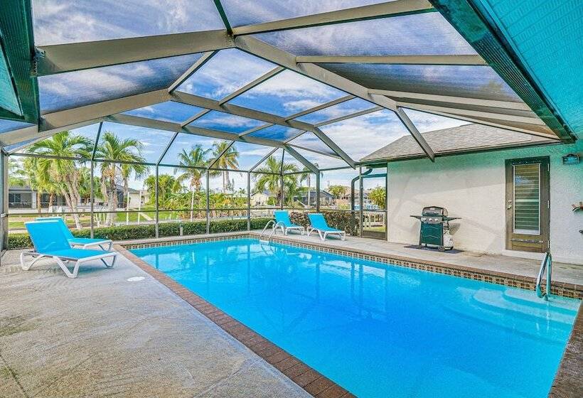 Cape Coral Home W/ Heated Pool, Dock & Gulf Access