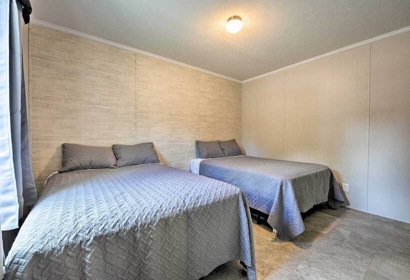 Cassopolis Cabin W/ Lake & Fishing Access!