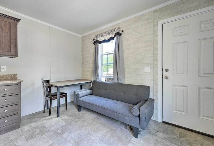 Cassopolis Cabin W/ Lake & Fishing Access!