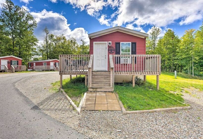 Cassopolis Cabin W/ Lake & Fishing Access!