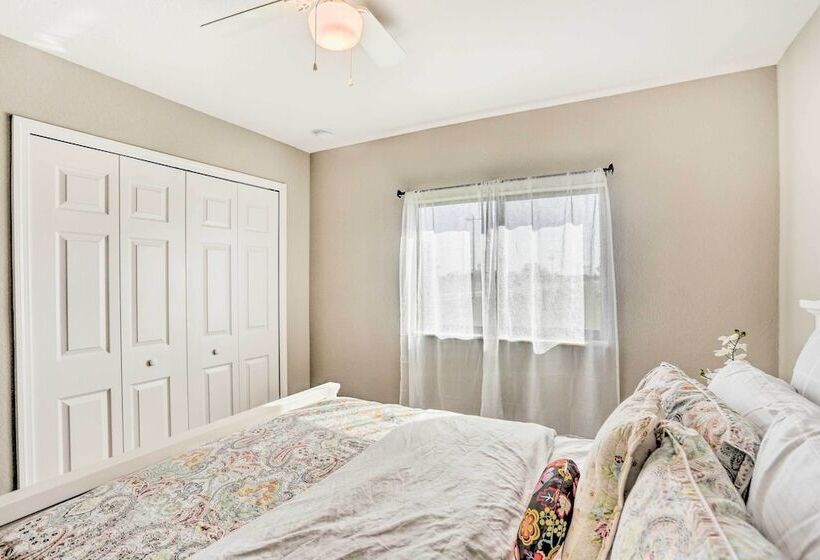 Central Cape Coral House W/ Private Screened Pool!