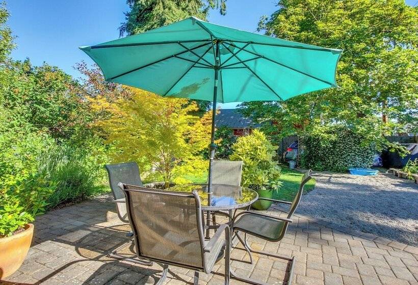 Charming Eugene Vacation Home: 1 Mi To Dtwn!