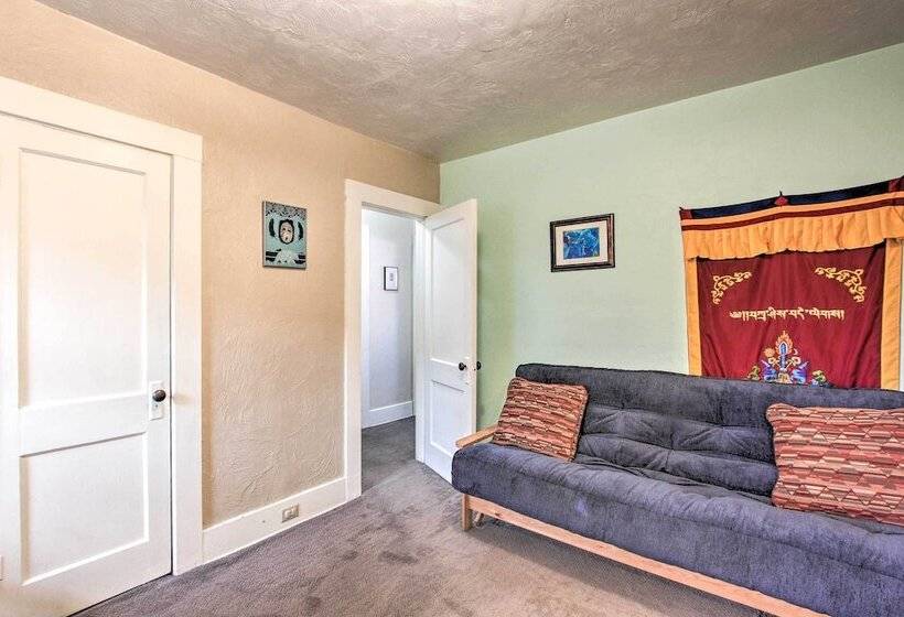Charming Eugene Vacation Home: 1 Mi To Dtwn!