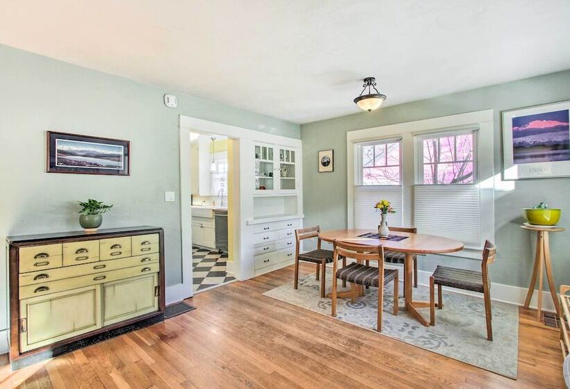 Charming Eugene Vacation Home: 1 Mi To Dtwn!