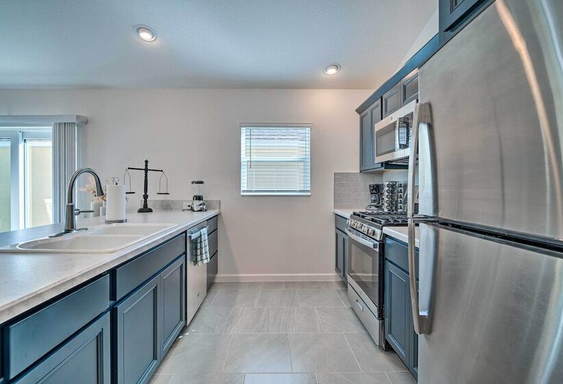 Home In The Villages: Golf Cart & Amenity Access