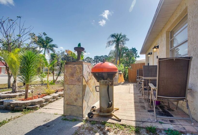 Charming Home W/ Patio Near Vanderbilt Beach