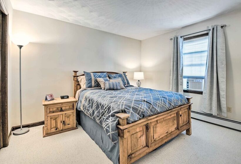 Charming Lewisburg Home W/ Hot Tub & Games!