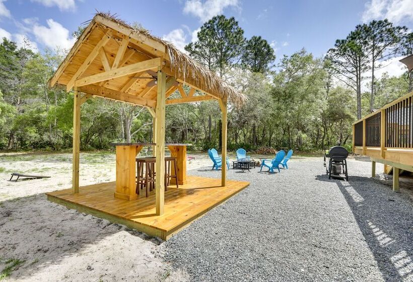 Charming Perry Home ~ 2 Mi To The Gulf!