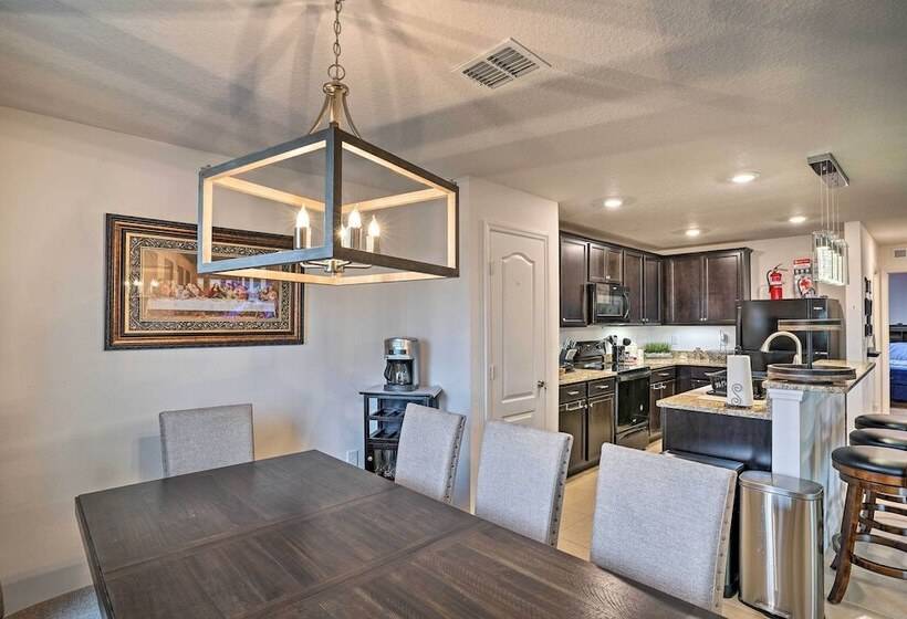 Charming Poinciana House W/ Patio: 30 Mi To Disney