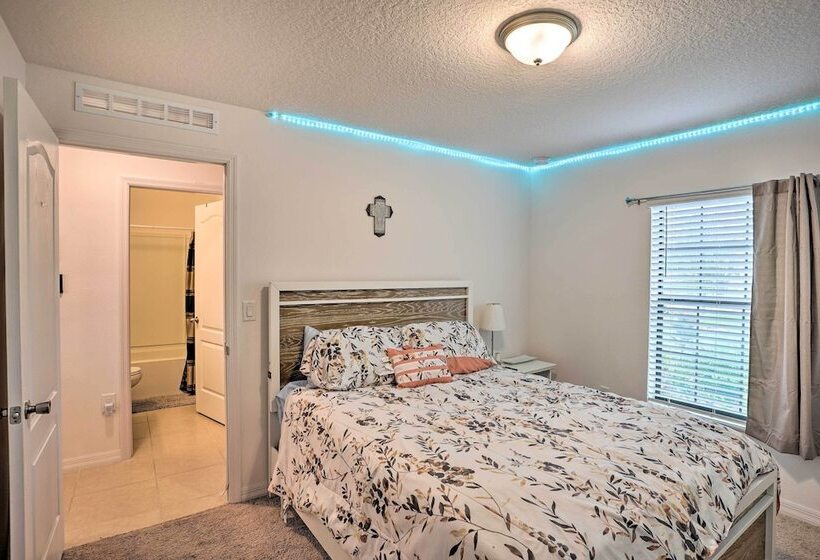 Charming Poinciana House W/ Patio: 30 Mi To Disney