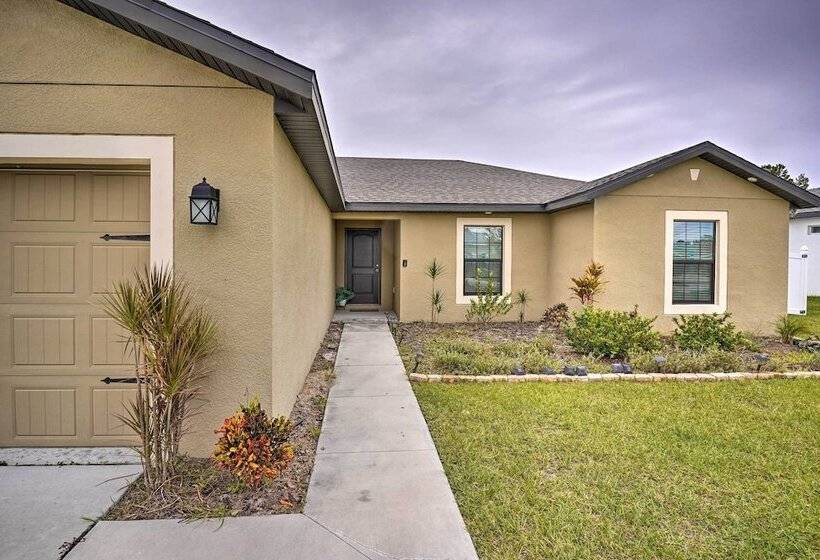 Charming Poinciana House W/ Patio: 30 Mi To Disney