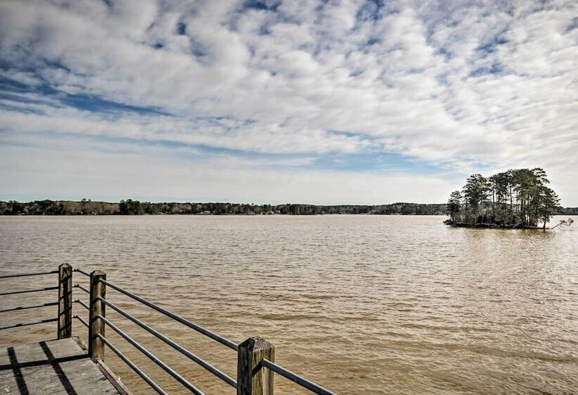 Charming Waterfront Ridgeway Cabin W/ Dock!