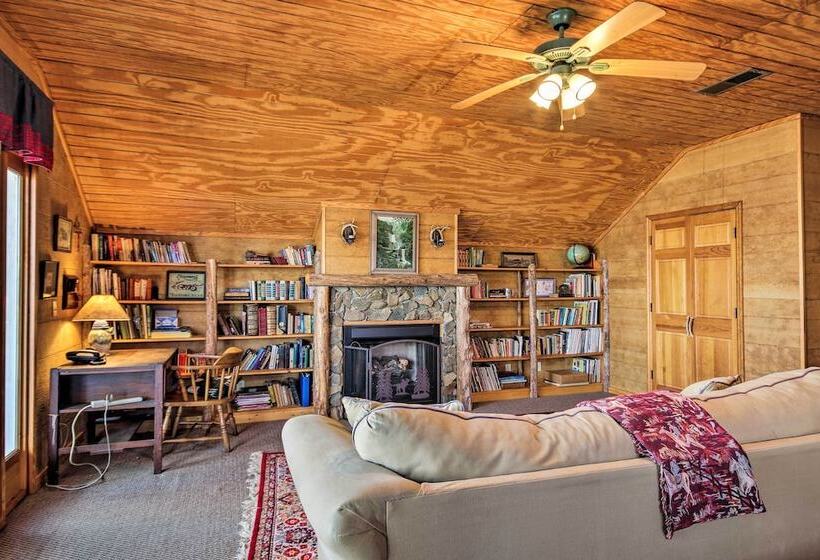 Charming Waterfront Ridgeway Cabin W/ Dock!