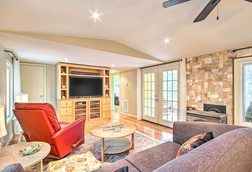 Cheery Swansea Home On Calmont Pond W/ Dock!