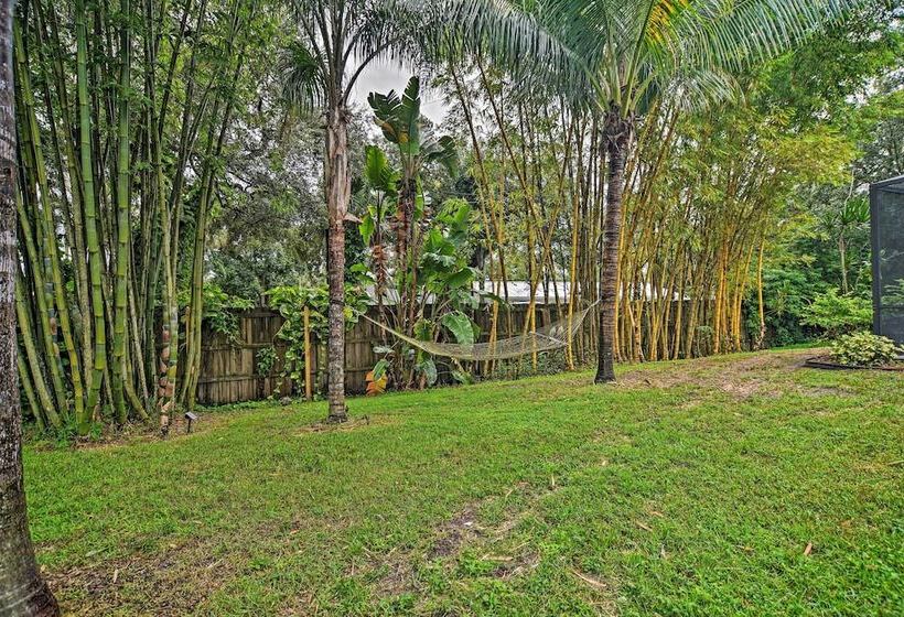 Classic Sarasota Home < 4 Mi To Public Beach