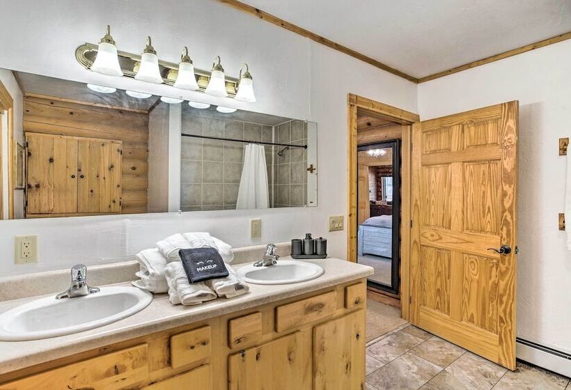 Clifton Retreat W/ Breathtaking Mt Backdrop!