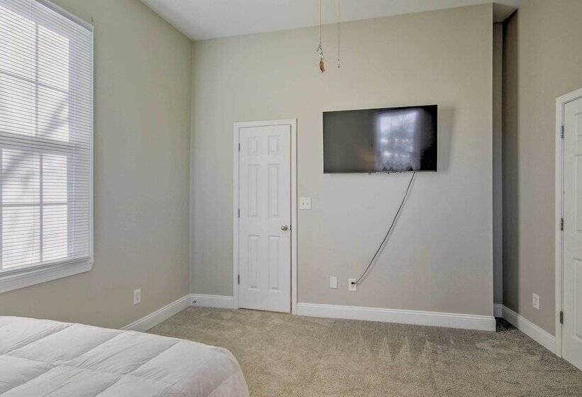 Columbia Home W/ Spacious Yard < 2 Mi To Dtwn