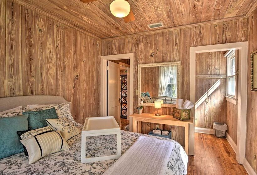 Cottage W/ Private Pool   Walk To Lake Wales!