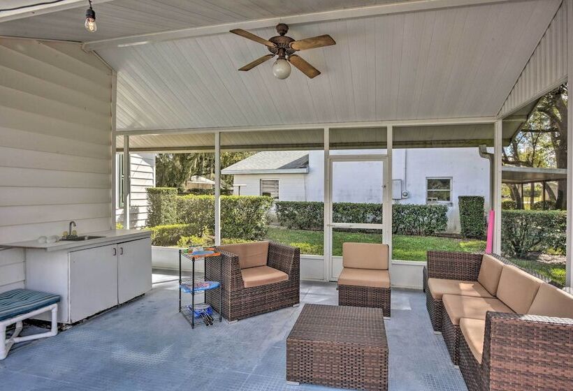 Cottage W/ Private Pool   Walk To Lake Wales!