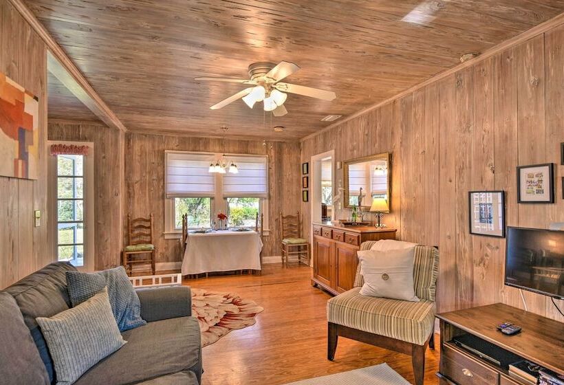 Cottage W/ Private Pool   Walk To Lake Wales!