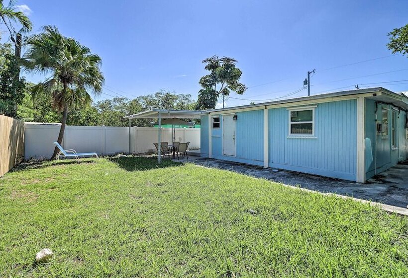 Cozy Key West Beach Cottage: Walk To Beaches!