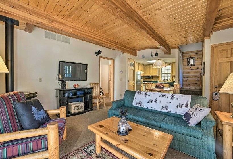 Cozy Lewiston Hideaway: Golf, Ski & Fish!