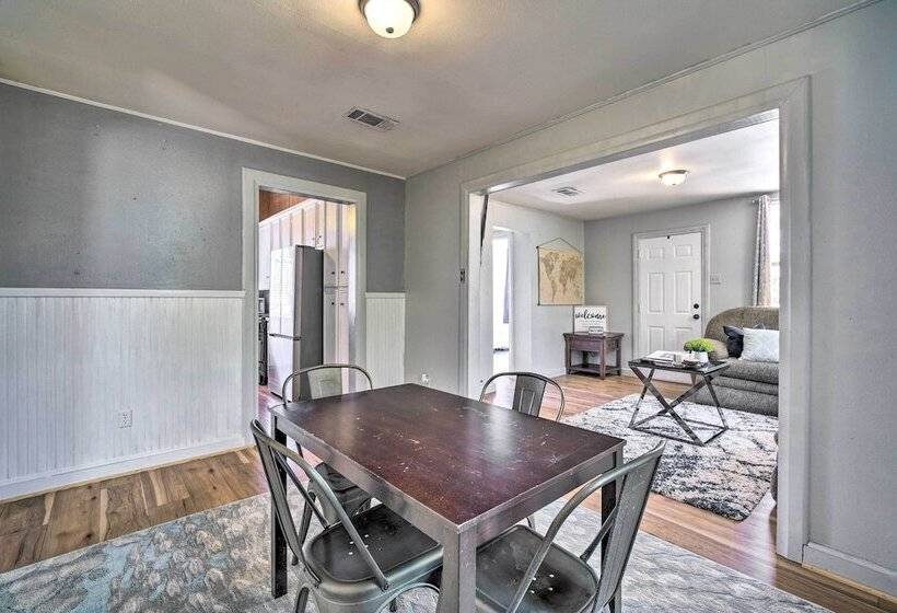 Cozy Livingston House W/ Fenced Yard + Patio!