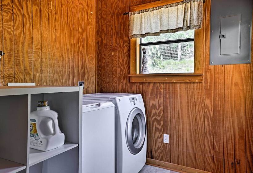 Cozy Medina Cottages W/ Patio & Mountain Views!