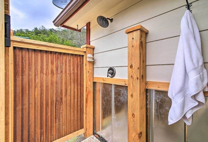 Cozy Medina Cottages W/ Patio & Mountain Views!