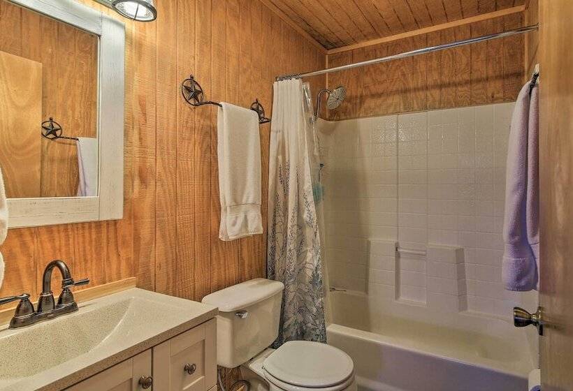 Cozy Medina Cottages W/ Patio & Mountain Views!