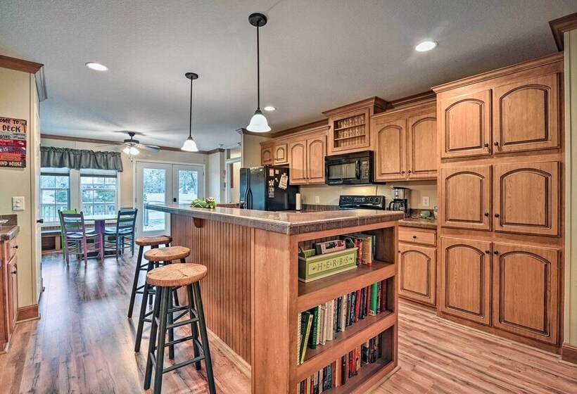 Cozy Murrells Inlet Home ~ 3/4 Mi To Beach!