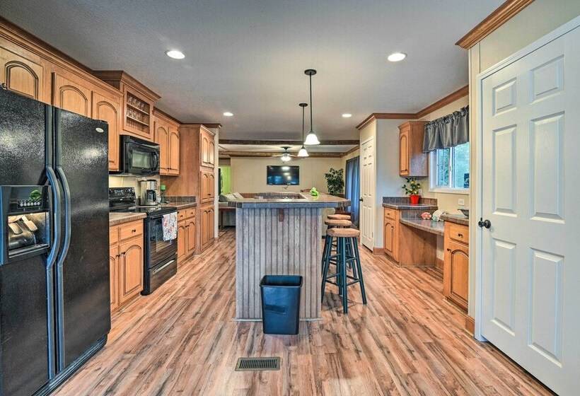 Cozy Murrells Inlet Home ~ 3/4 Mi To Beach!