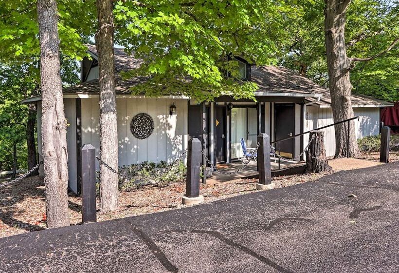 Cozy Osage Beach Cottage Near Margaritaville!